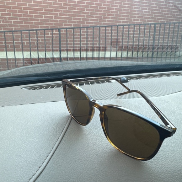 Ray Ban 4387 - Picture 8 of 13